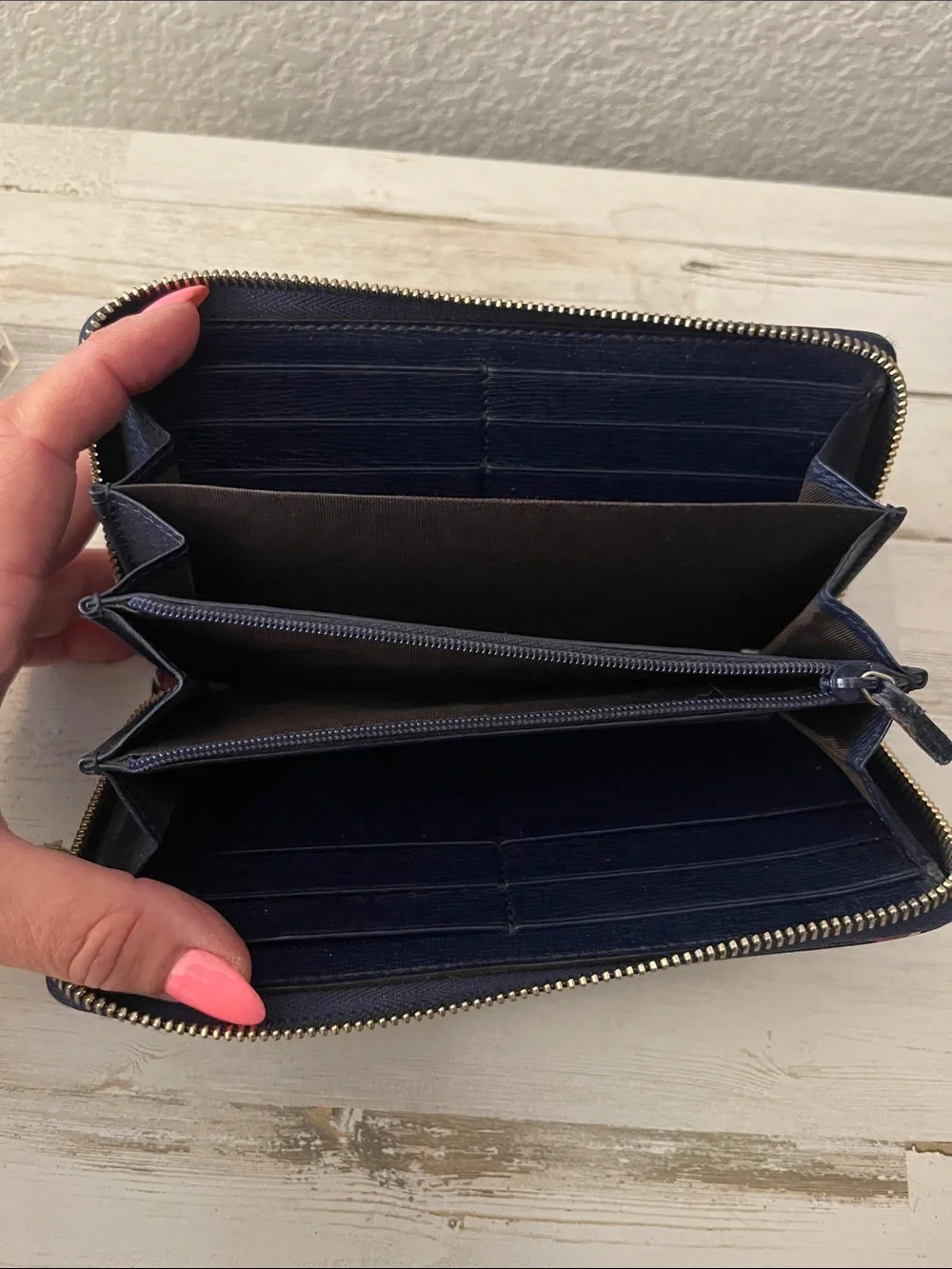 Gucci Betty Heart Print Zip Around Continental Wallet Navy Leather